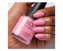 CND Vinylux Kiss From a Rose